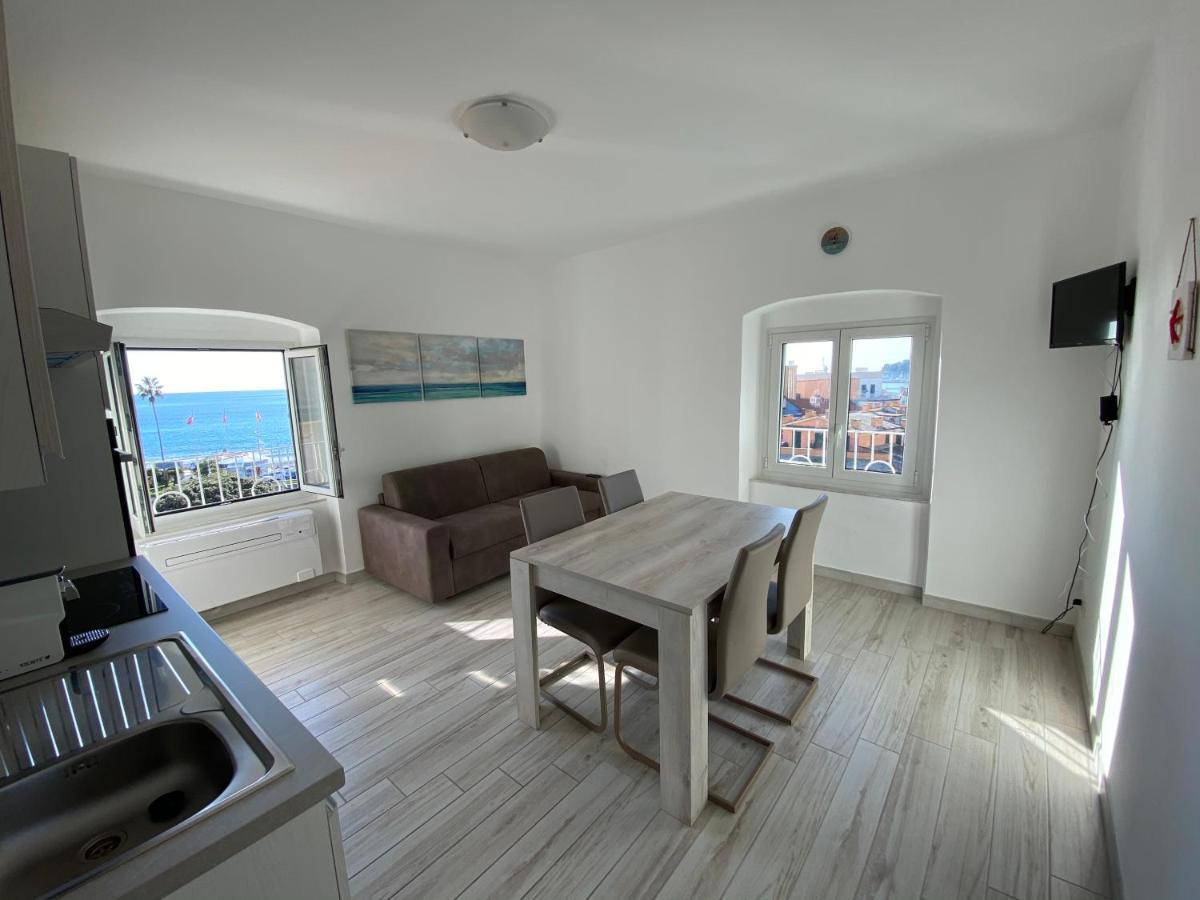 Apartament Casa Al Mare Varazze Zewnętrze zdjęcie